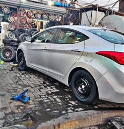 هیوندای ئەلەنترا